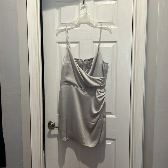 Abercrombie & Fitch Rouched Satin Mini Wrap Dress - Picture 4 of 5